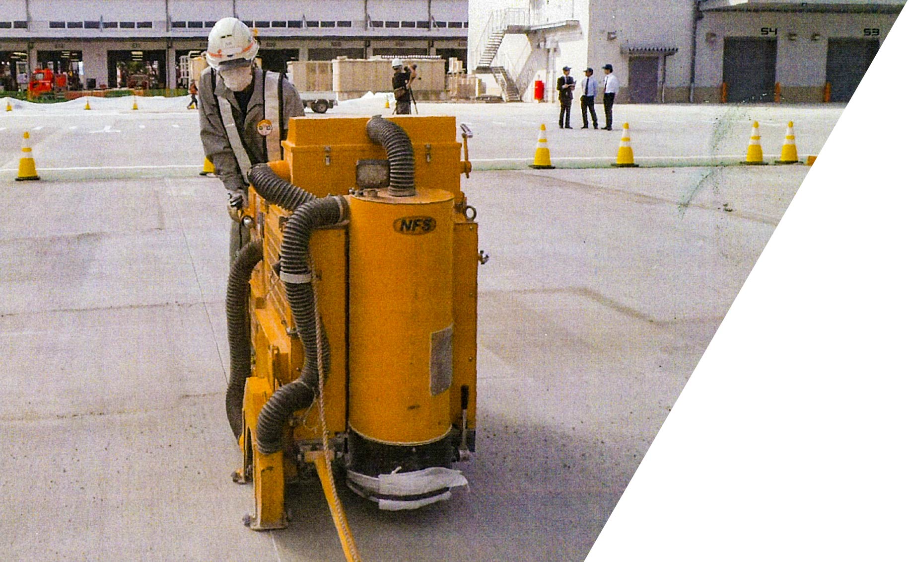 道路カッター工事